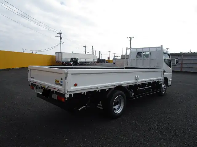 三菱 キャンター 小型 平ボディ 2RG-FEAV0 R4の中古トラック画像3