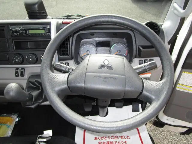 三菱 キャンター 小型 平ボディ 2RG-FEAV0 R4の中古トラック画像10