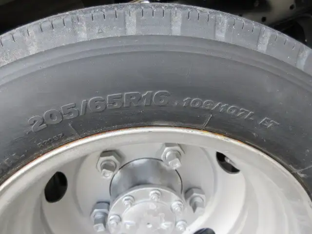 いすゞ エルフ 小型 平ボディ KR-NKR81EA H15の中古トラック画像20