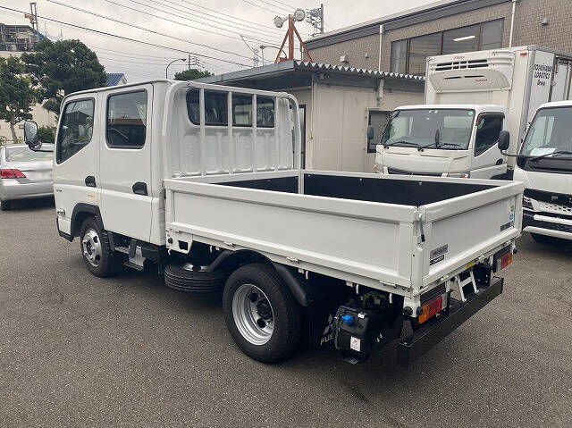 三菱 キャンター 小型 平ボディ Wキャブ(ダブルキャブ) 2RG-FBA20の中古トラック画像4