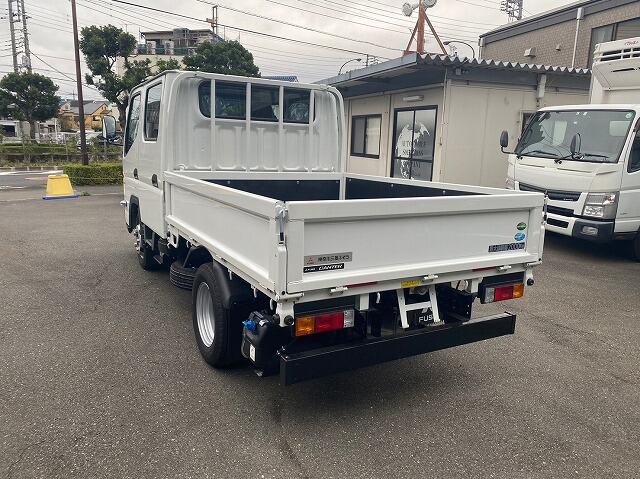 三菱 キャンター 小型 平ボディ Wキャブ(ダブルキャブ) 2RG-FBA20の中古トラック画像5