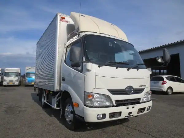 日野 デュトロ 小型 アルミバン パワーゲート TKG-XZU605Mの中古トラック画像3