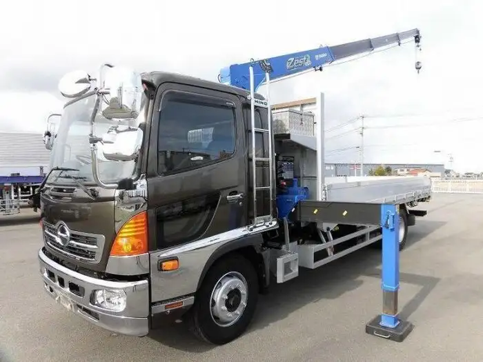 日野 レンジャー 中型/増トン クレーン付 アルミブロック エアサスの中古トラック画像1