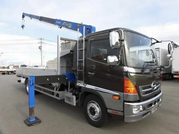 日野 レンジャー 中型/増トン クレーン付 アルミブロック エアサスの中古トラック画像2