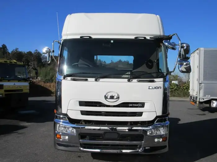 日産UD クオン 大型 トラクター ハイルーフ 1デフの中古トラック画像2