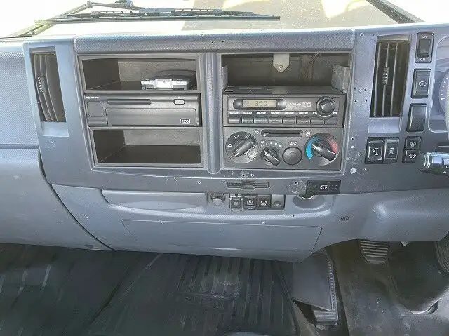 いすゞ フォワード 中型/増トン ミキサー・ポンプ LKG-FTR90S2 H23の中古トラック画像15