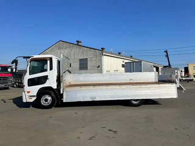 日産UD コンドル 中型/増トン 平ボディ アルミブロック エアサスの中古トラック画像6