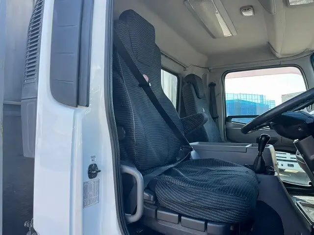 日産UD コンドル 中型/増トン 平ボディ アルミブロック エアサスの中古トラック画像10