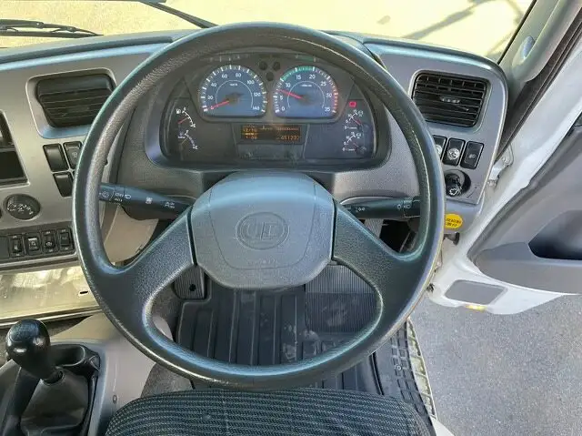 日産UD コンドル 中型/増トン 平ボディ アルミブロック エアサスの中古トラック画像12