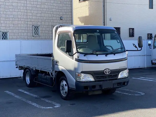 トヨタ トヨエース 小型 平ボディ 床鉄板 BDG-XZU538の中古トラック画像2
