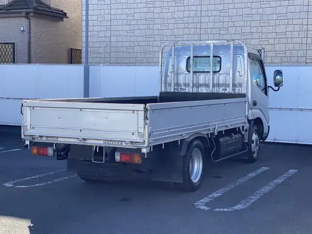 トヨタ トヨエース 小型 平ボディ 床鉄板 BDG-XZU538の中古トラック画像3