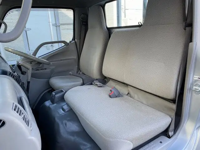 トヨタ トヨエース 小型 平ボディ 床鉄板 BDG-XZU538の中古トラック画像16