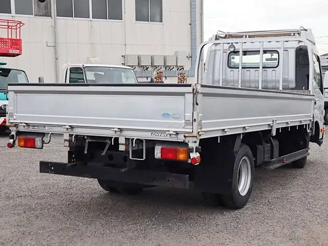 トヨタ ダイナ 小型 平ボディ TKG-XZU775 H25の中古トラック画像3