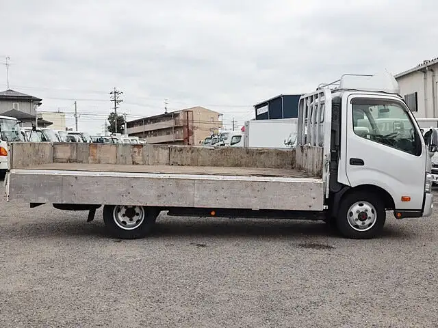 トヨタ ダイナ 小型 平ボディ TKG-XZU775 H25の中古トラック画像7
