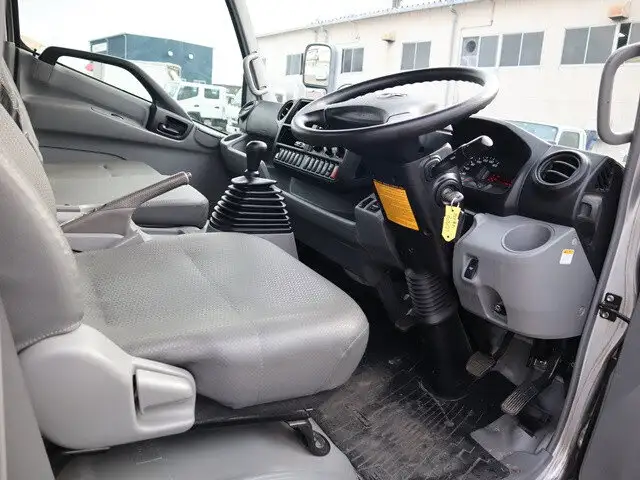 トヨタ ダイナ 小型 平ボディ TKG-XZU775 H25の中古トラック画像11