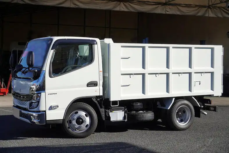 三菱 キャンター 小型 ダンプ 土砂禁 強化 の中古トラック【車両No.137813】