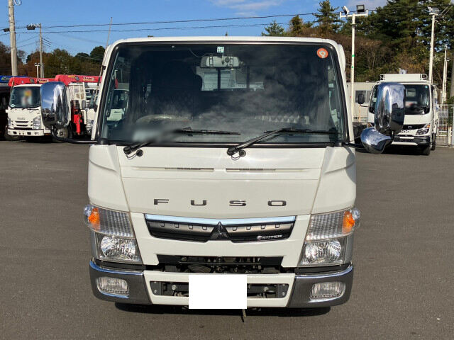 三菱 キャンター 小型 平ボディ Wキャブ(ダブルキャブ) 床鉄板の中古トラック画像2