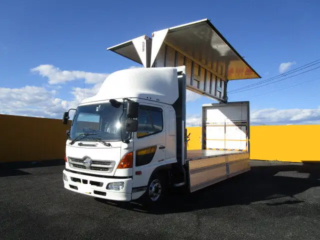 日野 レンジャー 中型/増トン ウイング パワーゲート エアサスの中古トラック画像1