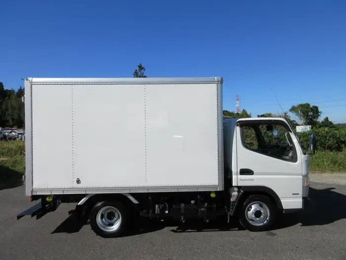 三菱 キャンター 小型 アルミバン TPG-FBA00 H29の中古トラック画像3