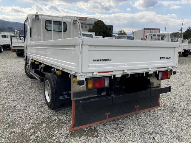 いすゞ エルフ 小型 平ボディ TRG-NMR85R H27の中古トラック画像3