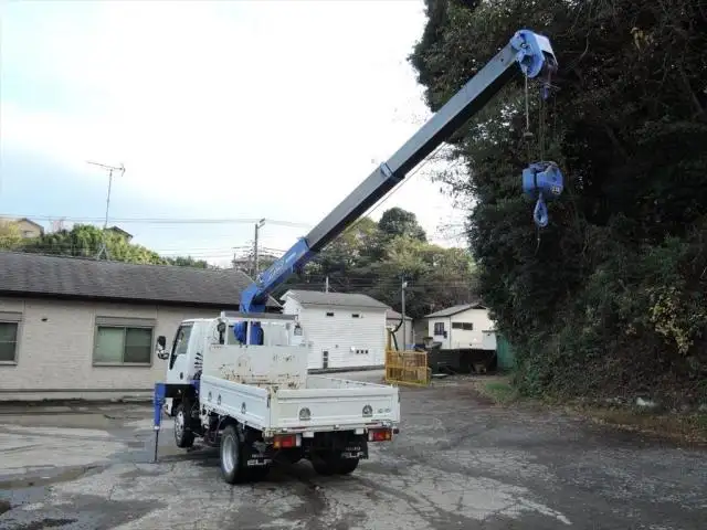 いすゞ エルフ 小型 クレーン付 3段 ラジコンの中古トラック画像6