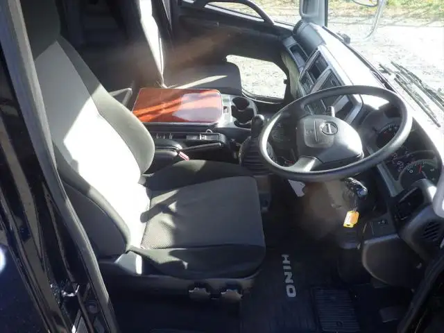日野 レンジャー 中型/増トン 冷凍冷蔵 標準 TKG-FD7JLAA の中古