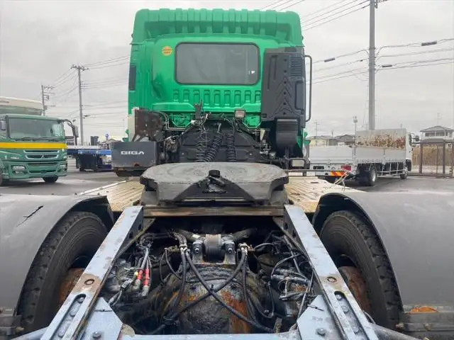 いすゞ ギガ 大型 トラクター ハイルーフ 1デフの中古トラック画像6