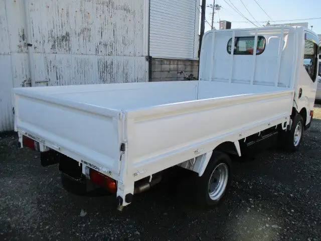 日産 アトラス 小型 平ボディ CBF-SQ2F24 H23の中古トラック画像4