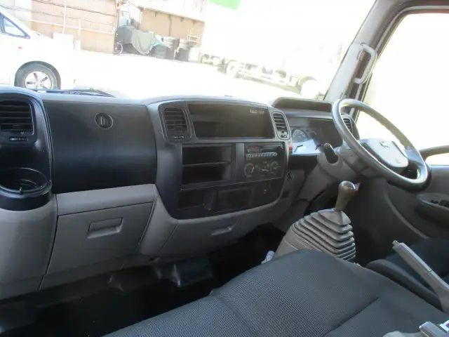日産 アトラス 小型 平ボディ CBF-SQ2F24 H23の中古トラック画像15