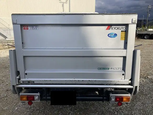 トヨタ ダイナ 小型 平ボディ パワーゲート LDF-KDY221の中古トラック画像4