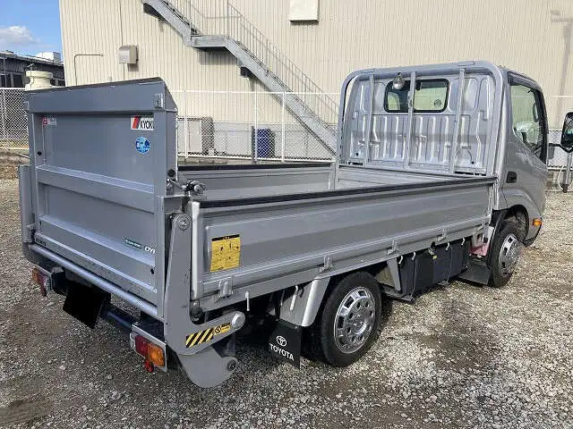 トヨタ ダイナ 小型 平ボディ パワーゲート LDF-KDY221の中古トラック画像3