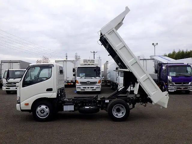 日野 デュトロ 小型 ダンプ 強化 2RG-XZU600Tの中古トラック画像3