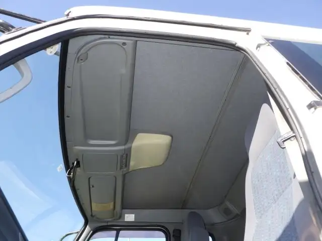日産UD コンドル 中型/増トン 平ボディ 床鉄板 ベッドの中古トラック画像11