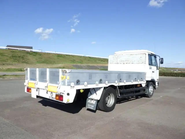 日産UD コンドル 中型/増トン 平ボディ 床鉄板 ベッドの中古トラック画像3