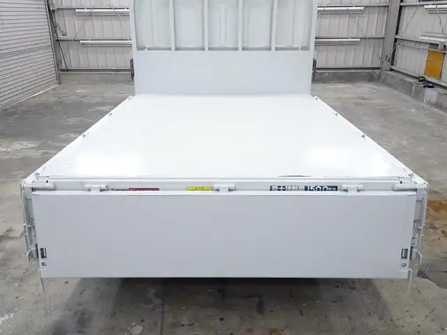 三菱 キャンター 小型 平ボディ Wキャブ 床鉄板の中古トラック画像8