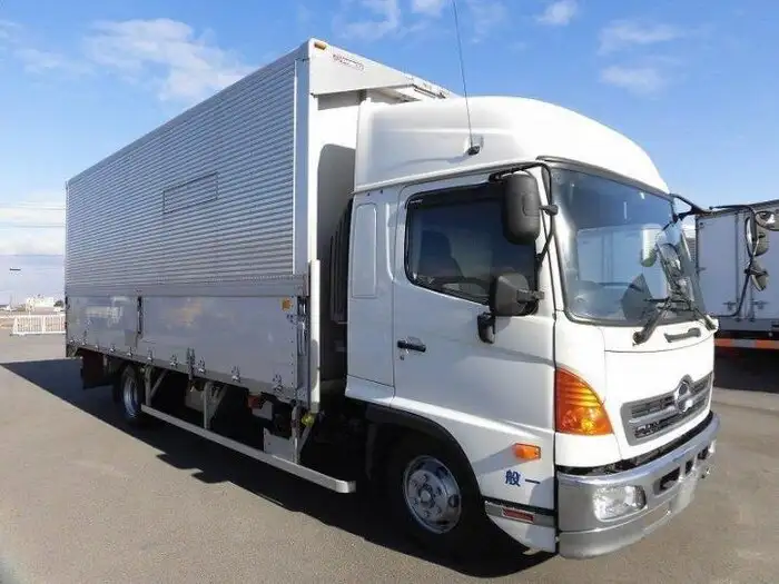 日野 レンジャー 中型/増トン ウイング エアサス ベッドの中古トラック画像2