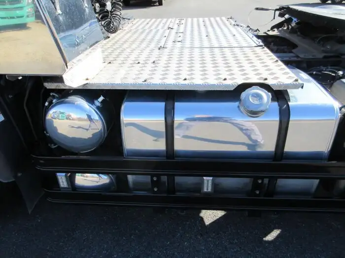 日産UD クオン 大型 トラクター ハイルーフ 1デフの中古トラック画像像17