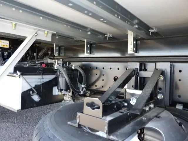 日野 デュトロ 小型 冷凍冷蔵 パワーゲート 床アルミの中古トラック画像15