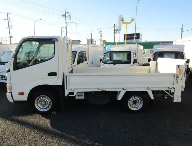 トヨタ ダイナ 小型 平ボディ パワーゲート TRY220の中古トラック画像2