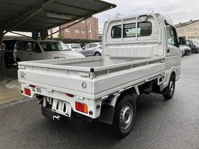 日産 クリッパー  平ボディ EBD-DR16T H30の中古トラック画像4