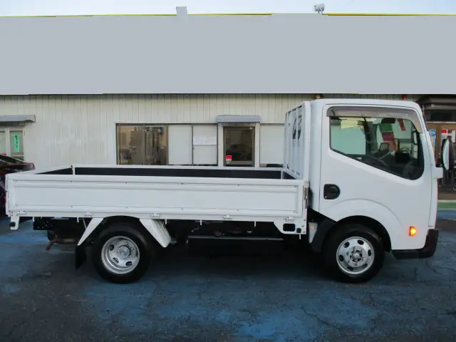 日産 アトラス 小型 平ボディ CBF-SQ2F24 H22の中古トラック画像4