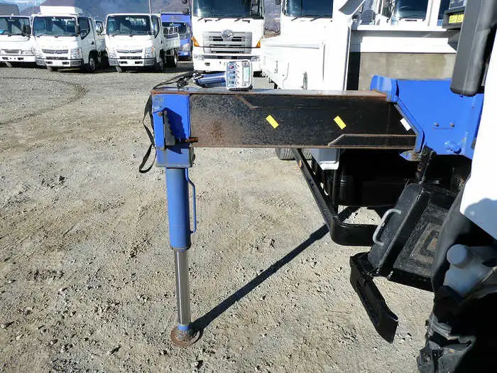 いすゞ エルフ 小型 クレーン付 4段 ラジコンの中古トラック画像9
