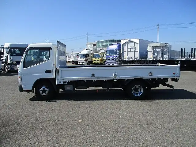 三菱 キャンター 小型 平ボディ TKG-FEA20 H27の中古トラック画像3