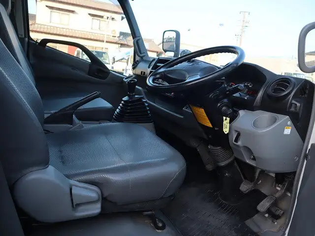 トヨタ ダイナ 小型 平ボディ 床鉄板 TKG-XZC710の中古トラック画像10