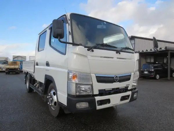 日産 アトラス 小型 平ボディ Wキャブ TRG-FGA2Wの中古トラック画像2