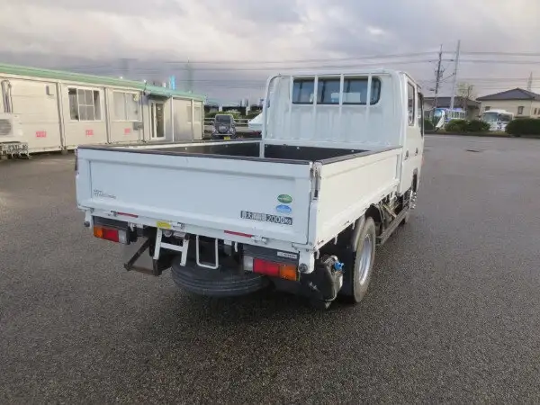日産 アトラス 小型 平ボディ Wキャブ TRG-FGA2Wの中古トラック画像6