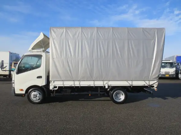 トヨタ ダイナ 小型 平ボディ 幌 TKG-XZC710の中古トラック画像6
