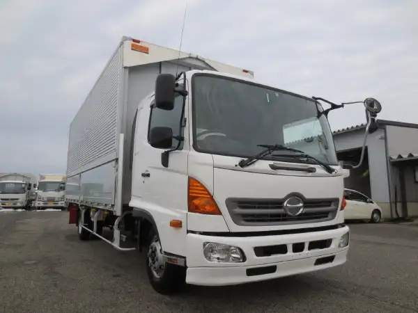 日野 レンジャー 中型/増トン ウイング ベッド TKG-FD9JLAAの中古トラック画像3