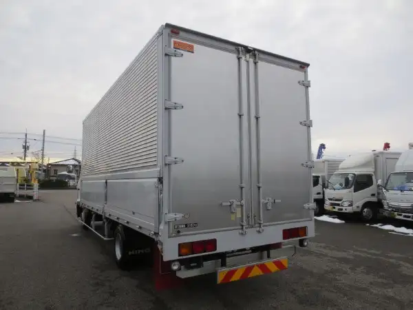 日野 レンジャー 中型/増トン ウイング ベッド TKG-FD9JLAAの中古トラック画像6