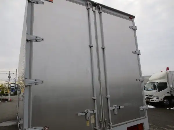 日野 レンジャー 中型/増トン ウイング ベッド TKG-FD9JLAAの中古トラック画像7